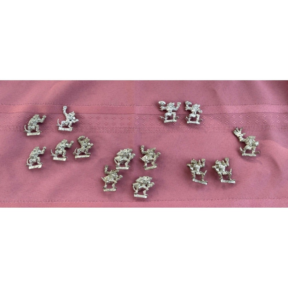OOP Warhammer Blood Bowl Miniatures Lot – Unpainted Skaven & Orc Team (14 Fig)